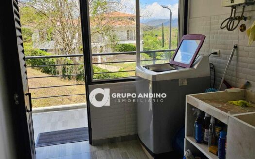 Se Vende casa en el Condominio Castilla Real – San gil