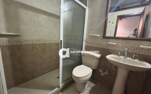 Se Vende Casa en el Conjunto Residencial Valladolid Lagos del Cacique – Bucaramanga