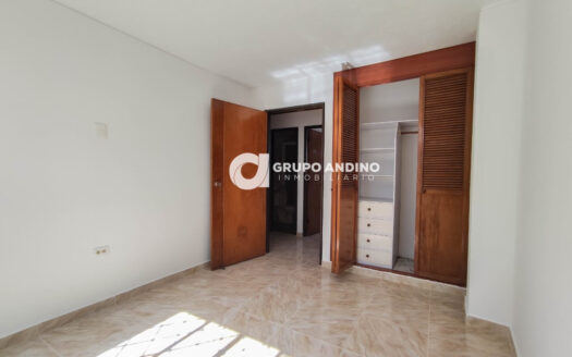 Se Vende Apartamento en Edificio Condado de Castilla- Bucaramanga