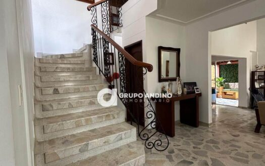 Se Vende Casa en el Conjunto Hacienda la Antigua – Bucaramanga