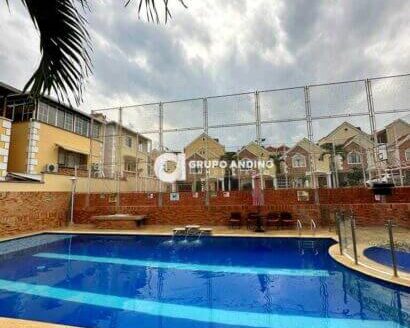 Se Vende Casa Esquinera en el Conjunto Cañaveral Country – Floridablanca