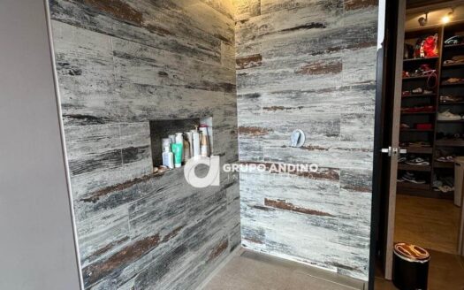 Se Vende Apartamento Dúplex en el Edificio Nevado Tower – Bucaramanga