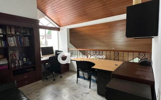 Se Vende Casa en el Conjunto Hacienda la Antigua – Bucaramanga