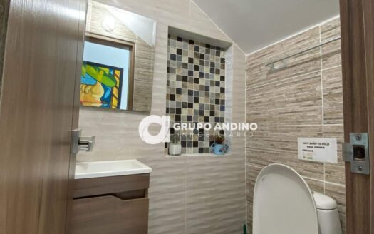 Se Vende Casa en el Conjunto Lomas del Campestre – Piedecuesta