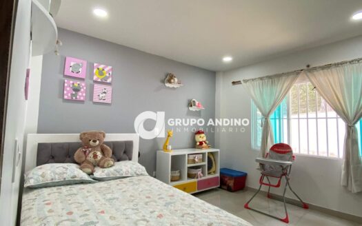 Se Vende Casa en el Conjunto Lomas del Campestre – Piedecuesta