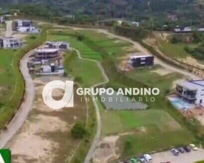 Se Vende Lote en el Condominio Reserva Valles de España Ruitoque Bajo