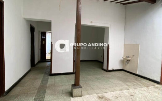 Se Arrienda o se Vende Casa en Cabecera cra 33a – Buacaramanga