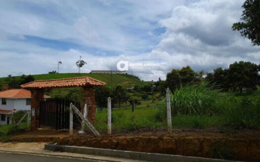 Se Vende Lote Condominio Mesa de los Santos – Los Santos