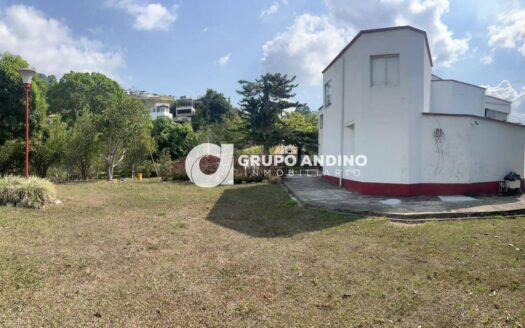 Se Vende Cabaña en el Conjunto Villas de Guadalquivir – Floridablanca