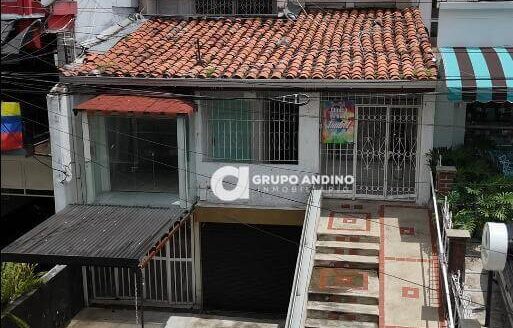 Se Vende Casa Comercial en Cañaveral – Floridablanca