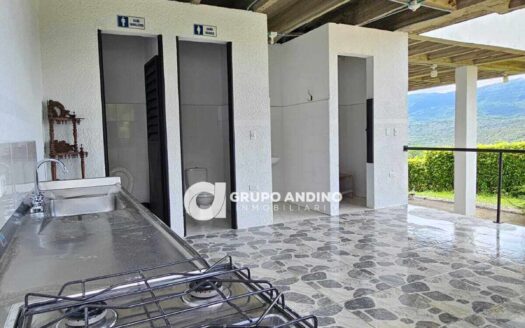 Se Vende casa en el Condominio Castilla Real – San gil