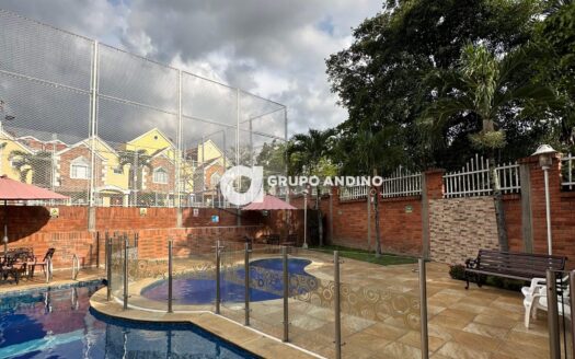 Se Vende Casa en el Condominio Cañaveral Country – Floridablanca