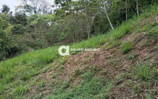 Se Vende Lote en el Condominio Cazadores Resort – Lebrija