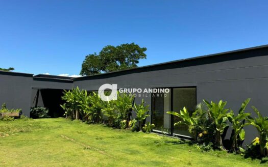 Arriendo o Venta de casa en el Condominio Monte Ruitoque
