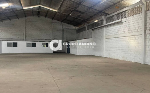 Se Arrienda Bodega de Procogra Kilometro 4 Vía Girón