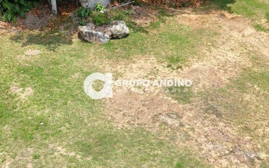 Se Vende Lote en el Condominio Colina de Yerbabuena-Ruitoque Condominio