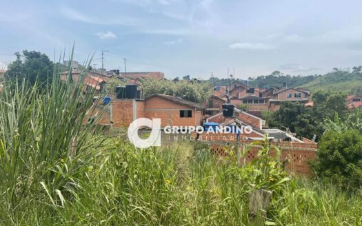 Se vende lote en el sector Campo alegre Lebrija