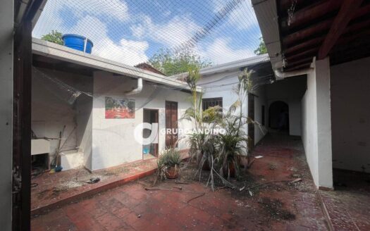 Se Arrienda o Se Vende Casa Comercial- Giron