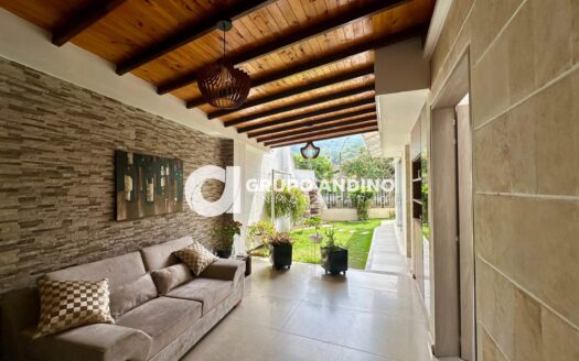 Se Vende Casa en el Condominio Linares del Lago – Bucaramanga