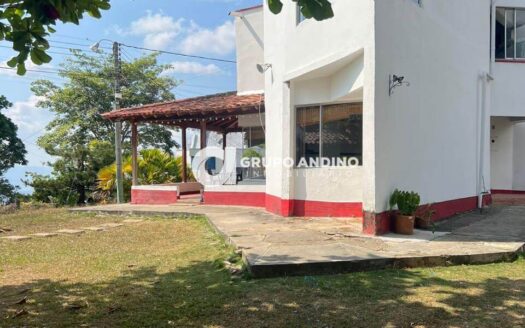 Se Vende Cabaña en el Conjunto Villas de Guadalquivir – Floridablanca