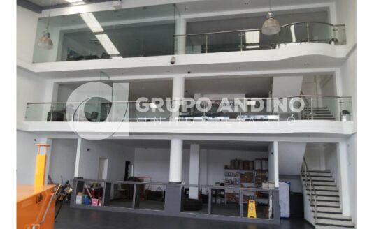 SE VENDE LOCAL COMERCIAL GEORIENTE BUCARAMANGA