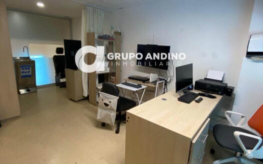 Se arrienda consultorio en el Centro Internacional de Especialistas
