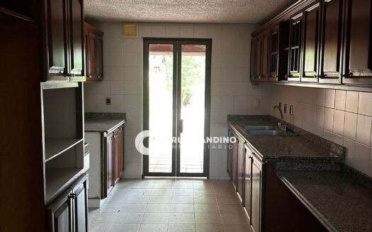 Se Vende Casa en el Condominio Rincón del Lago – Bucaramanga