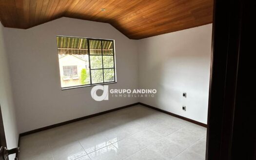 Se Vende Casa en el Condominio Rincón del Lago – Bucaramanga