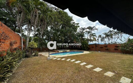 Se Vende casa en el Condominio Rincón del Lago – Bucaramanga