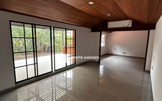 Se Vende Casa en el Condominio Rincón del Lago – Bucaramanga