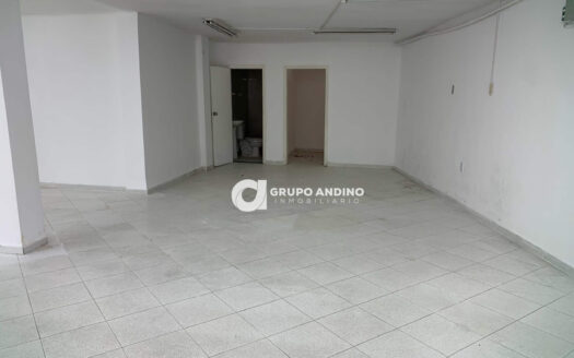 Se Arrienda Local en el Centro Empresarial Acevedo – Bucaramanga