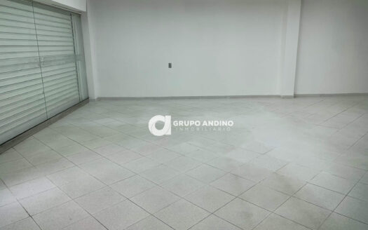 Se Arrienda Local en el Centro Empresarial Acevedo – Bucaramanga