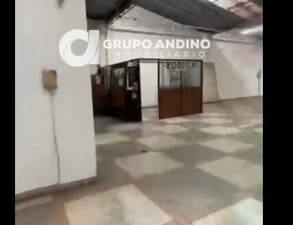 Se arrienda bodega Mejoras Publicas