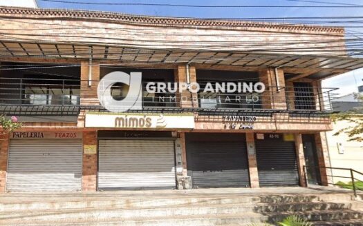 Se arriendan locales comerciales por Cabecera