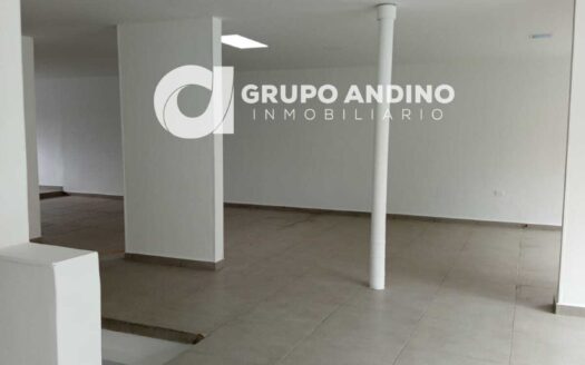 Se arrienda local 2 piso Cabecera