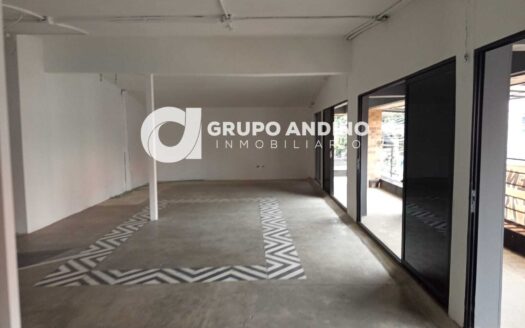 Se arrienda local Comercial Cabecera 2 piso