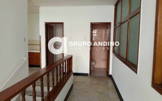 Se arrienda bodega comercial en la ceiba 2 piso