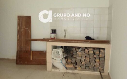 Se arrienda local en la Ceiba