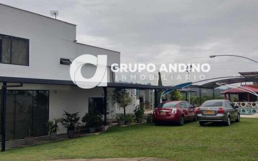 vendo parcela ruitoque alto cerca tres esquinas