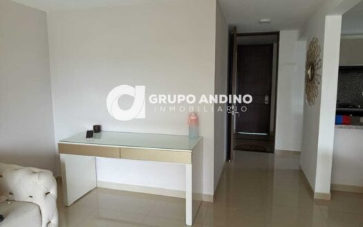 se vende o se arrienda apartamento en el condominio caminos de providenzza