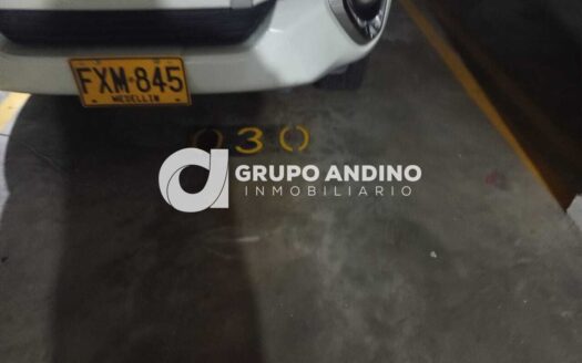 se vende o se arrienda apartamento en el condominio caminos de providenzza