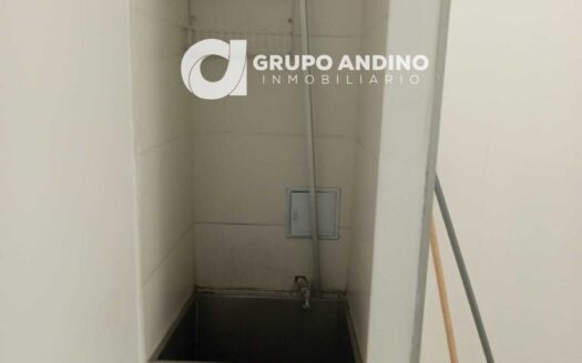 Se Arrienda Local Comercial sobre la av Boulevar