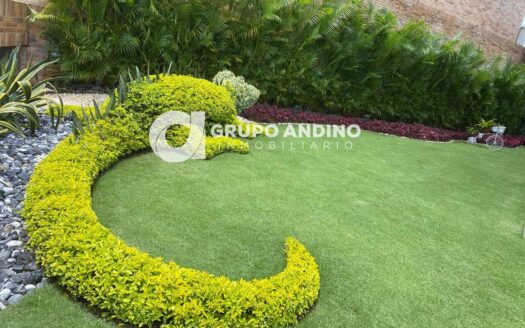 Se vende Casa en el Condominio Ruitoque la Montaña