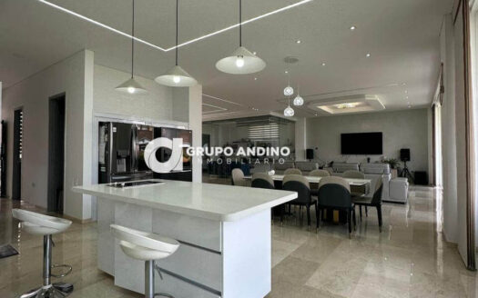 Se vende Casa en el condominio Buenavista-Ruitoque
