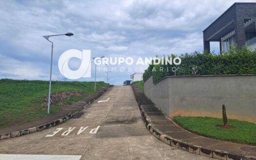 Se vende lote punta Ruitoque