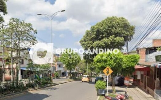 Se Arrienda Local Comercial – Barrio El Carmen, Floridablanca