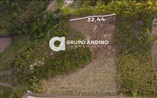 Se vende lote condominio vista real 1