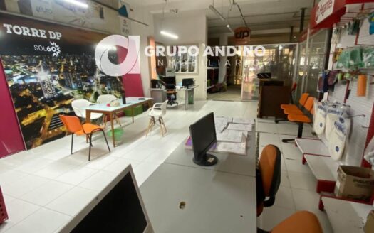 Se arrienda local comercial con amplia bodega en la calle 61