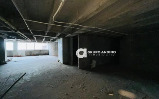 Local en Renta y Venta en el Edificio Infinity