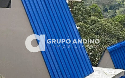 Se vende parcela con un proyecto de glamping